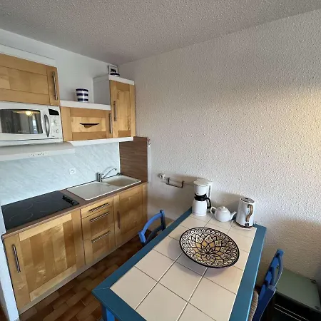 Avec Piscine, Parking, Lave-linge, Quartier Calme A Cap D'agde - Fr-1-702-39