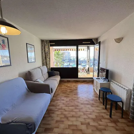 Avec Piscine, Parking, Lave-linge, Quartier Calme A Cap D'agde - Fr-1-702-39