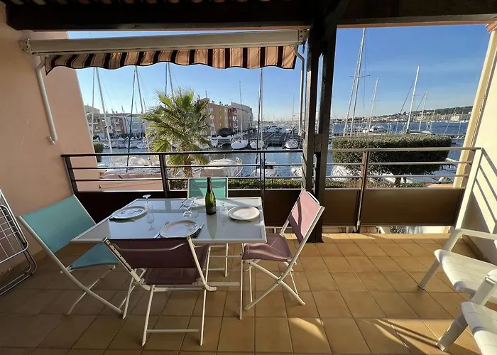 Avec Piscine, Parking, Lave-linge, Quartier Calme A Cap D'agde - Fr-1-702-39 아파트 아그